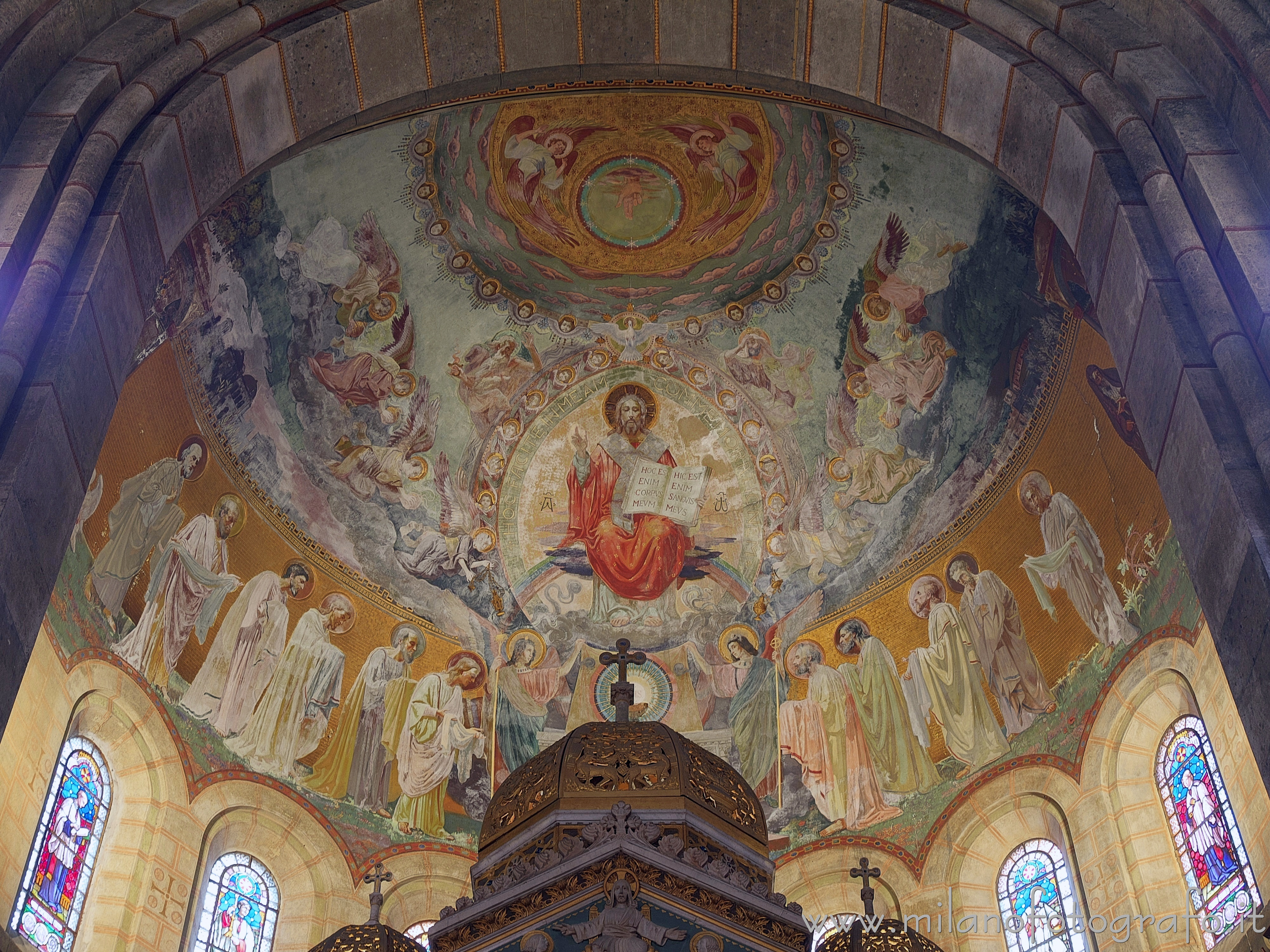 Milano - Volta dell'abside della Basilica del Corpus Domini